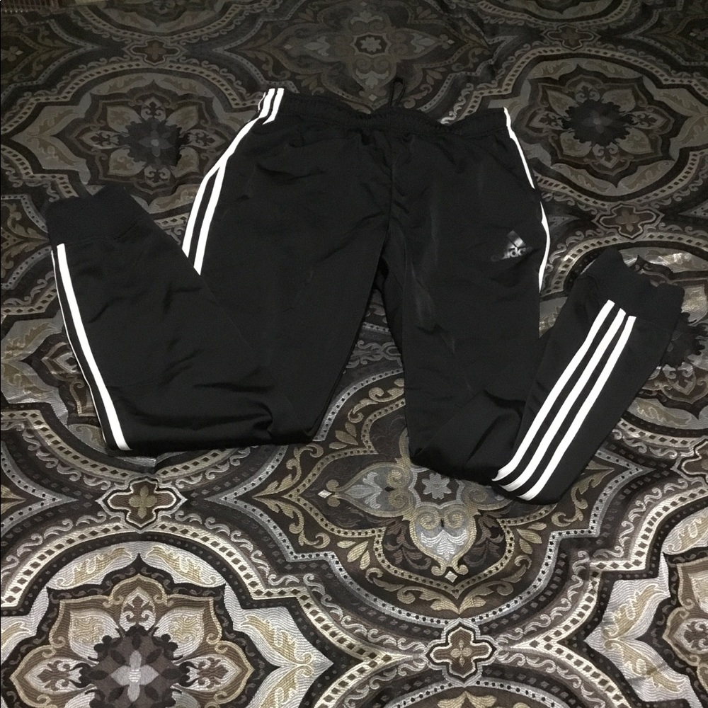 NWOT Adidas joggers